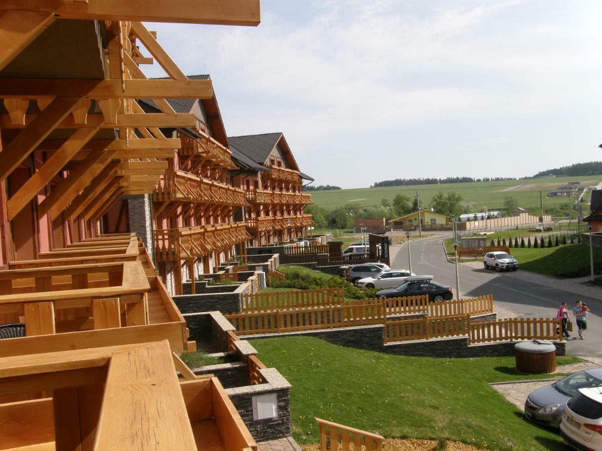 Terezia Tatry - Golf Apartment Vel'ka Lomnica Exterior photo